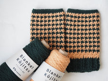 画像をギャラリービューアに読み込む, B(A色:10.フォレストグリーン B色:7.ピーチ)